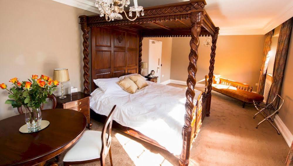 Port Lympne Hotel&Reserve Buitenkant foto